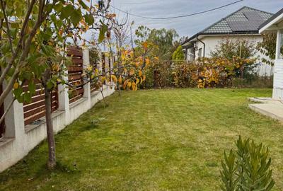 Casă cu 3 camere cu Teren 400 Mp în Săbăreni - 4
