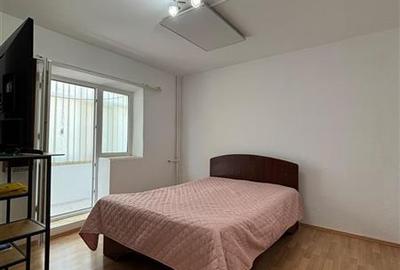 Apartament cu 2 camere decomandat în E3 - 4