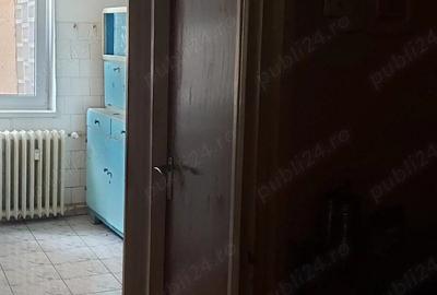 Apartament cu 3 camere decomandat în Central - 8