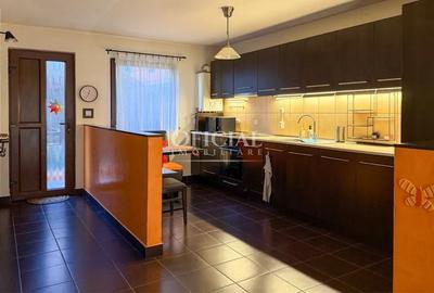 Casă cu 4 camere cu Canalizare în Florești - 3