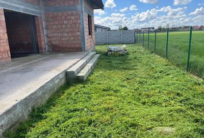 Casă cu 4 camere în Sântandrei - 12