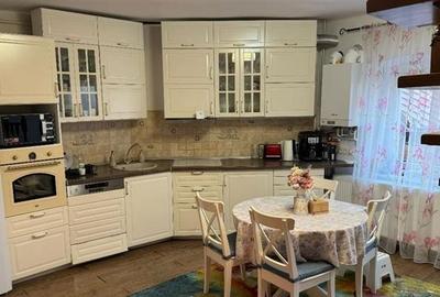 Apartament cu 5 camere decomandat, mobilat în Centrul Istoric - 3