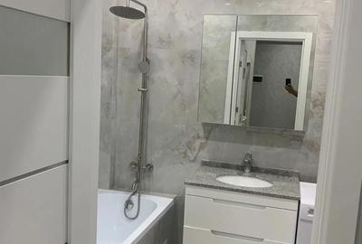 Garsonieră decomandată în Tei