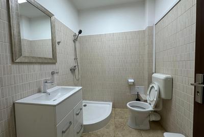 Birou de închiriat – etajul 3, într-o clădire modernă de birouri, cu acces strad Birou de închiriat – etajul 3, într-o clădire modernă de birouri, cu acces strad - 8