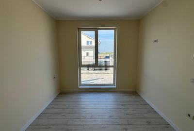 Duplex cu 3 camere cu Canalizare în Bucovăț (Remetea Mare) - 7