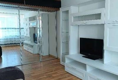 Apartament cu 2 camere decomandat în Cornu - 2