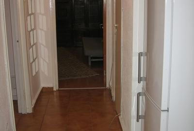 Apartament cu 2 camere decomandat în 1 Mai - 10