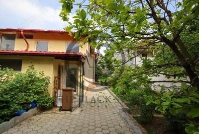 Casa de vanzare 12 camere | 2 constructii - Business, Rezidential | PH - 17