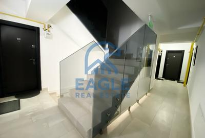 Mamaia Central - 2 Camere modern, balcon generos si vedere frontala spre lac - 17