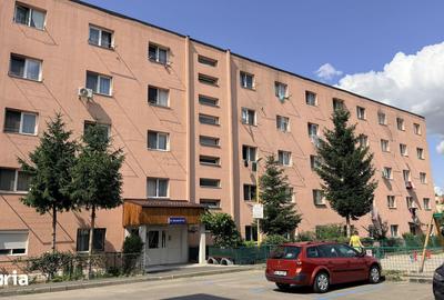 Garsonieră în Est - 11