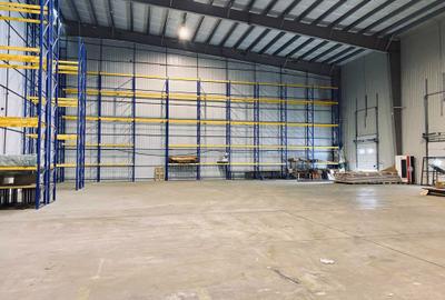 Spațiu comercial, de 2,000 mp, în Central - 2