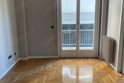 Spațiu comercial, de 65 mp, în Titan