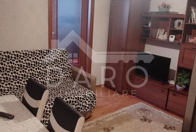 Apartament cu 2 camere nedecomandat în Ady