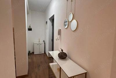 Garsonieră decomandată în Central - 9