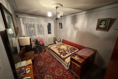 Vanzare apartament 3 camere in Titan langa Bebe Tei