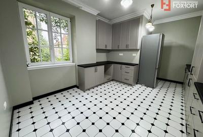 Apartament deosebit, 3 camere, zona Central – Bld. C.D. Loga - 9