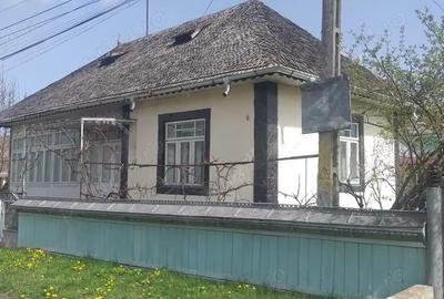 Casă cu 3 camere în Dolhești - 9
