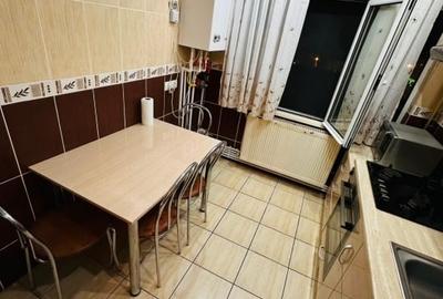 Apartament cu 3 camere semidecomandat, mobilat în Micro 16 - 5