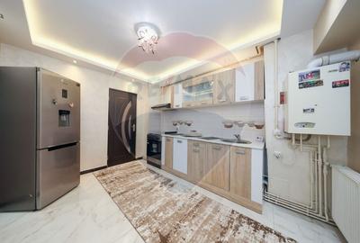 Apartament cu 3 camere decomandat, mobilat în Județean - 24