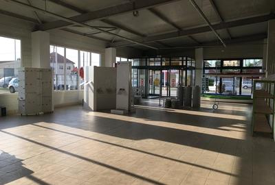 Spațiu comercial, de 350 mp, în Central - 5