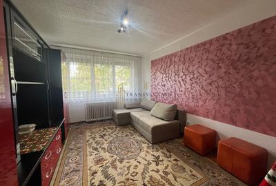 Apartament cu 2 camere decomandat, mobilat în Hipodrom 1 - 3