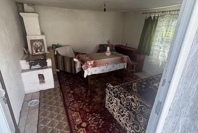 Casă cu 3 camere în Central - 1