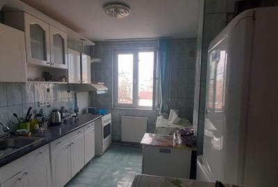 Apartament cu 3 camere decomandat în Exterior Vest - 6