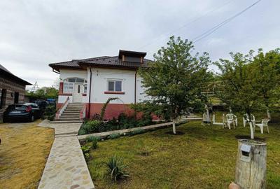 Casă cu 4 camere în Corbi - 7