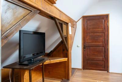 Apartament cu 3 camere decomandat în Central - 7