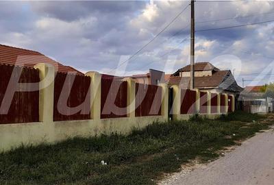 Casă în Mihail Kogălniceanu - 2