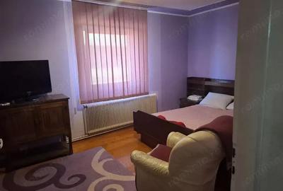 Casă cu 4 camere cu Teren 5456 Mp în Nădlac - 13