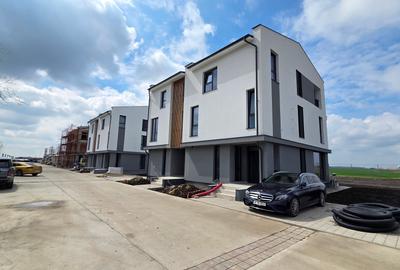 Duplex cu 5 camere cu Piscina în Odăi - 5