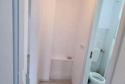 Apartament cu 3 camere decomandat în Central - 8