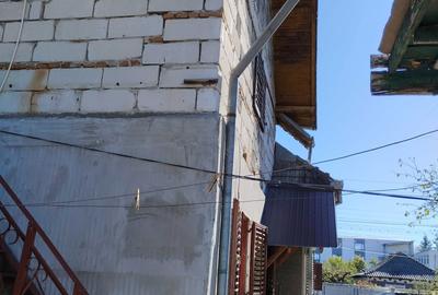 Casă cu 4 camere în Central - 6