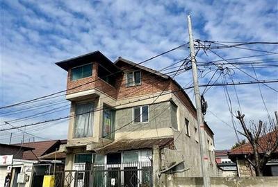 Casă individuală cu 4 camere cu Canalizare în Inel II - 19