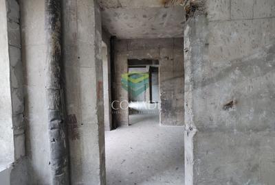 Spatiu comercial Bd. Unirii intersectie Calea Vitan - 8