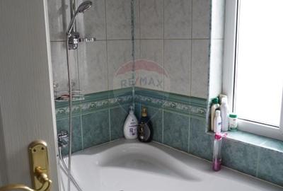 Casă individuală cu 5 camere cu Canalizare în Moisei - 9