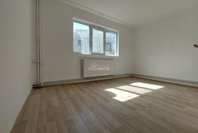 Apartament cu 2 camere semidecomandat în Micro 11 - 3