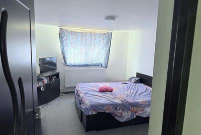 Casă cu Teren 1100 Mp în Fundeni