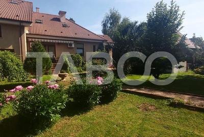 Casa 5 camere cu garaj si teren 961 mp de vanzare Sibiu zona Centrala - 1