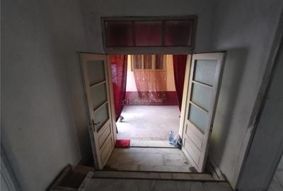 Berliste, Casa pt 2 Familii, la Sosea, Pret Negociabil - 12