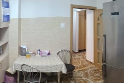 Proprietar vand ap decomandat 2 camere zona Valea Ialomiței sector 6. - 14