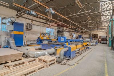 Spatiu industrial de 1,690mp, teren 3800 mp la 2 km de Brasov - 3