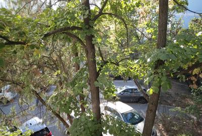 Garsonieră decomandată în Drumul Taberei