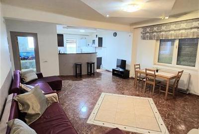 Apartament cu 3 camere semidecomandat în Central - 3