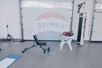 Casă cu 14 camere cu Teren 360 Mp în Central - 56