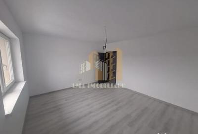 Apartament cu 2 camere decomandat în Sânpetru - 11