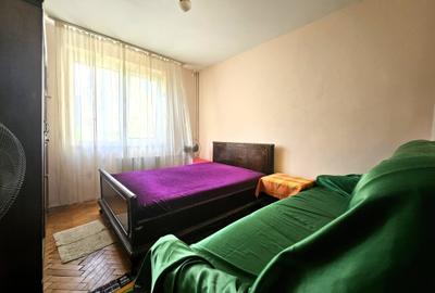 Apartament cu 3 camere decomandat în Drumul Taberei - 3