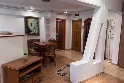 Apartament 2 camere, etaj 1 Bulevardul Decebal - 2