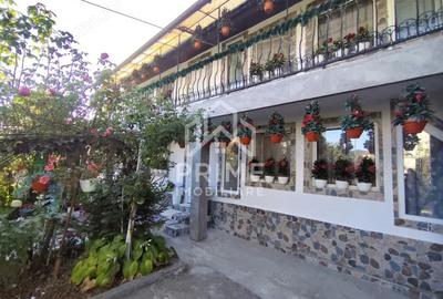 Casă cu 4 camere cu Teren 380 Mp în Central - 3